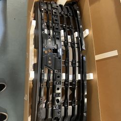 Chevy Silverado Grille