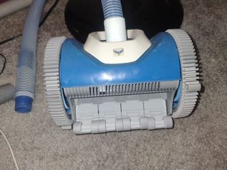 Hayward Phoenix Pool Vacuum