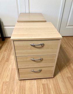 Small drawer/shelves