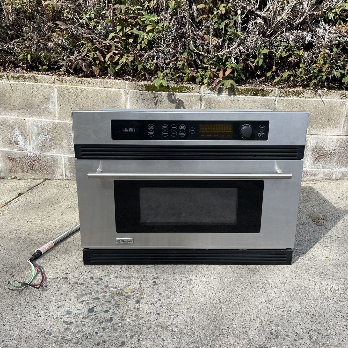 Egg-Tastic Ceramic Microwave Egg Cooker for Sale in Waltham, MA - OfferUp