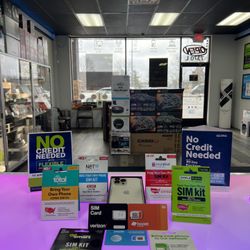 Apple iPhone 13 Pro Max - 128 GB Gold - Factory Unlocked **LIKE NEW**