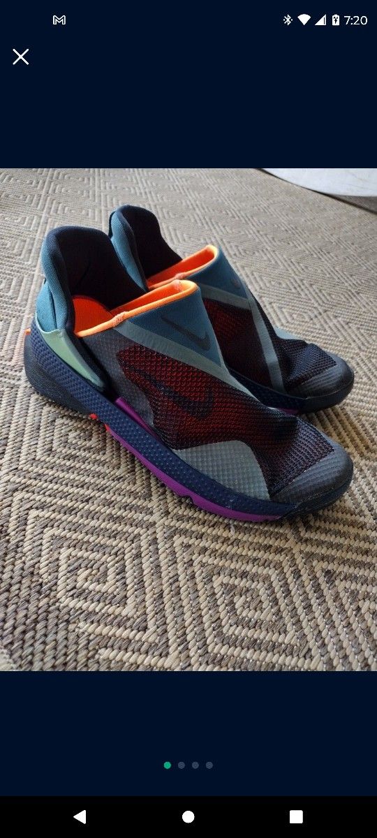 Size 9 - Nike GO FlyEase Dynamic Turquoise