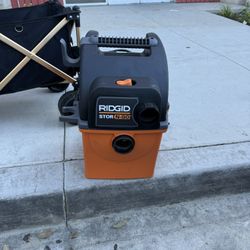Rigid Shop Vacuum 