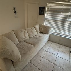 Couch/sofa