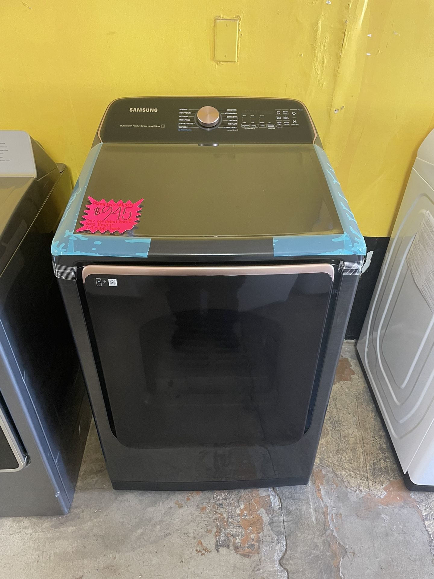New Samsung Gas Dryer 7.4 Cubic Feet 