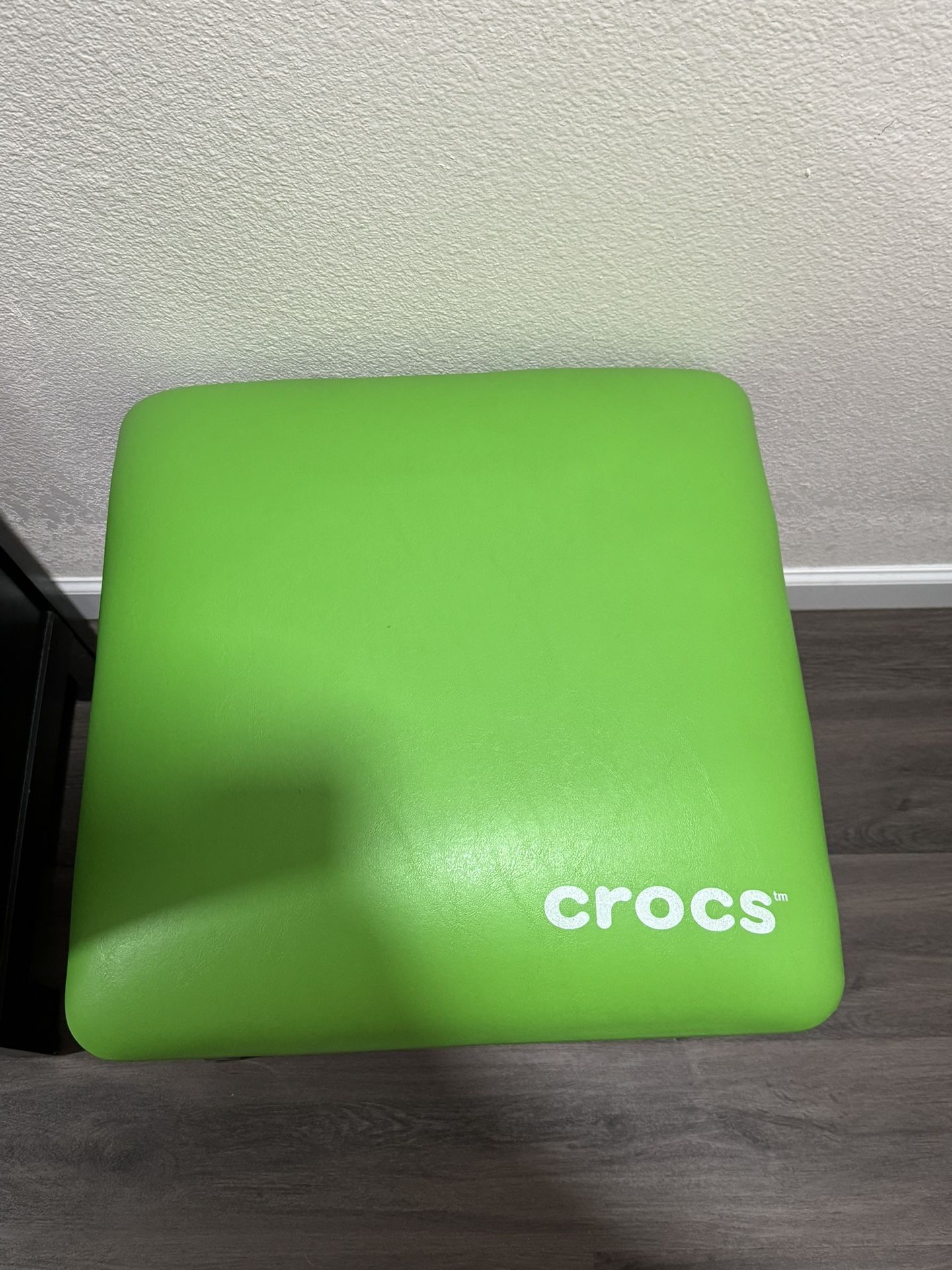 Crocs Green Sitting Stool