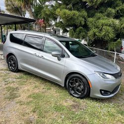 2020 Chrysler Pacifica