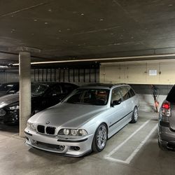 2000 BMW 528i