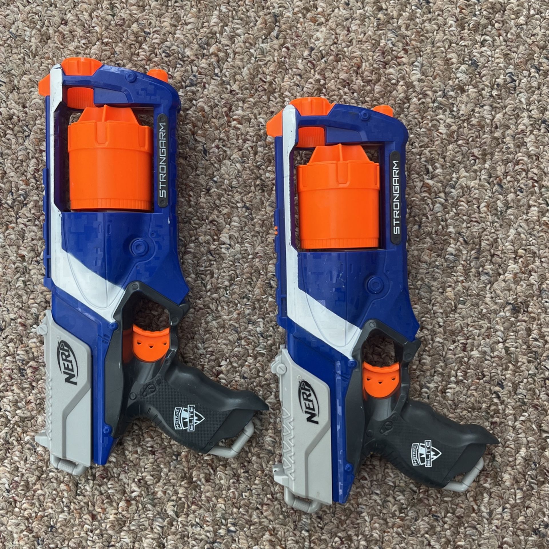 2 Nerf  N-Strike Elite Toy Guns