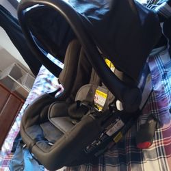 Graco SnugRide 32 & Baby Joy Stroller 