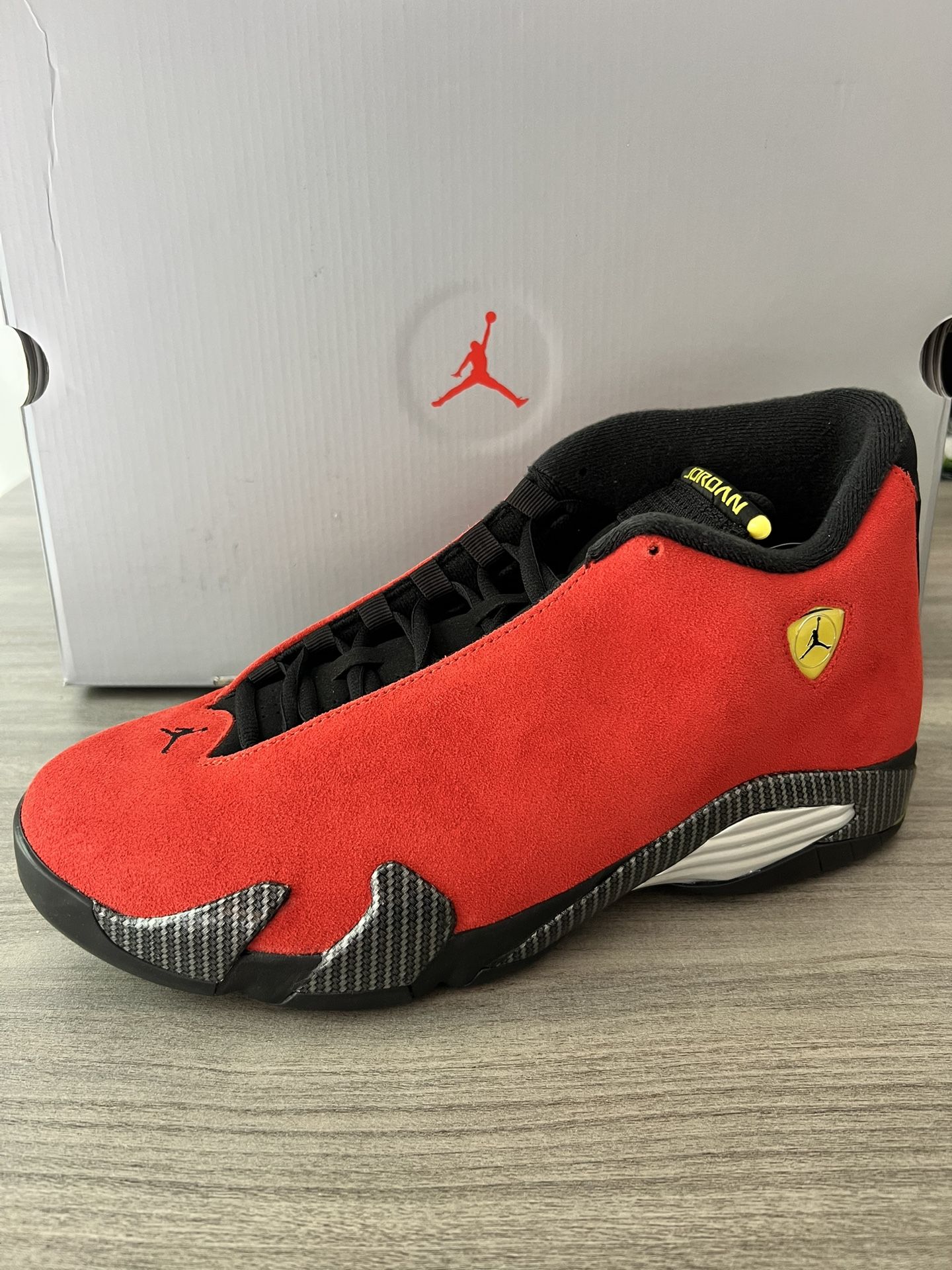 Air Jordan 14 Retro Ferrari Size 12 (2025)