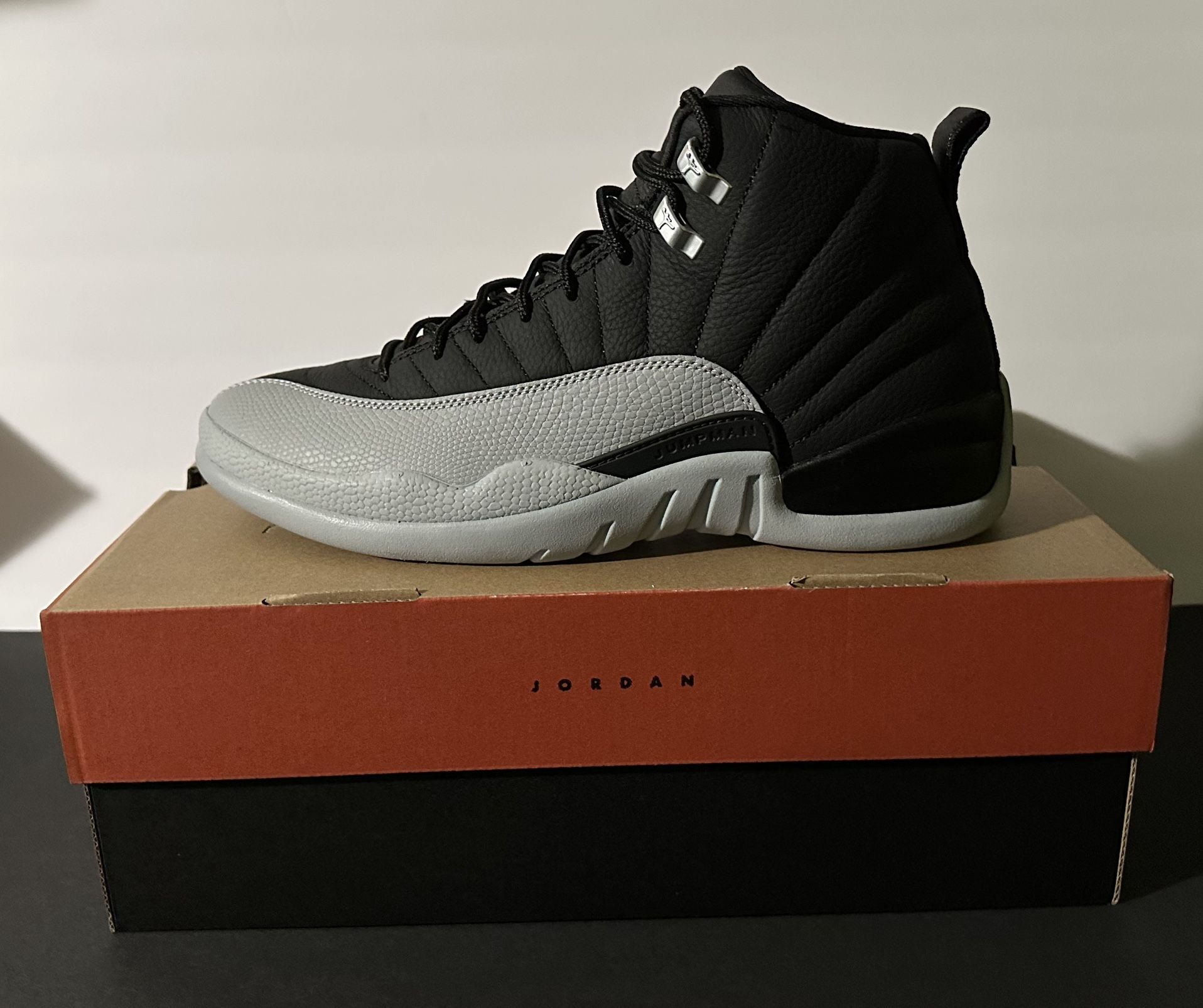 JORDAN 12