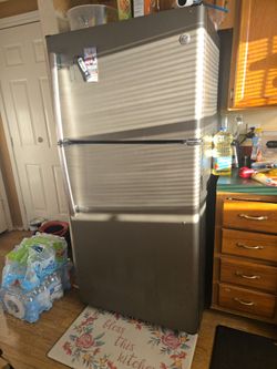 Refrigerator