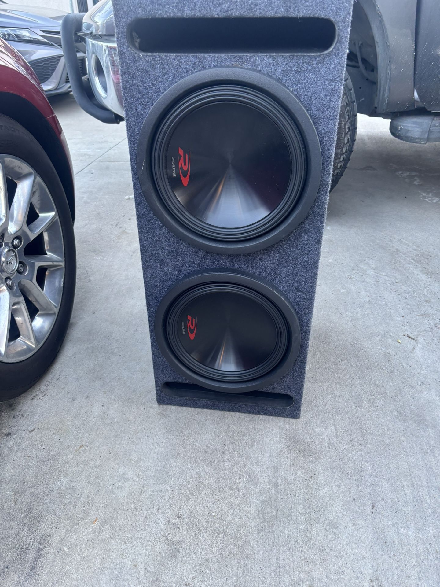 2 Alpine r 12” subwoofer with ported box