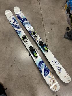 Used Line Pandora 162cm Dual Tip Powder Skis With Marker Squire Bindings 