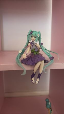 FuRyu Hatsune Miku Noodle Stopper Figure (Flower Fairy Cosmos - Purple Color Ver.).