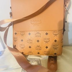 Cross Body Bag For Men And Women 