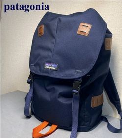 Patagonia 26L Navy Orange Casual Backpack