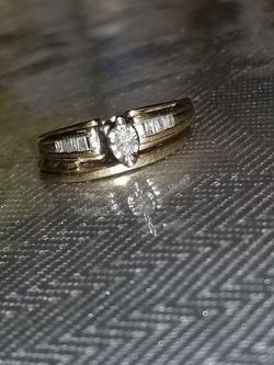 10K gold ring