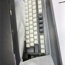RedThunder Wireless Gaming Keyboard and Mouse Combo