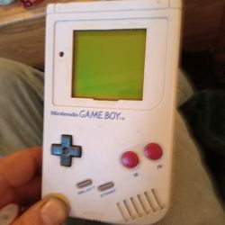 *ORIGINAL NINTENDO GAME BOY*