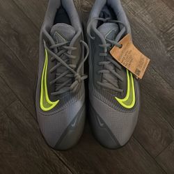Men’s Nike Precision 7 Size 14