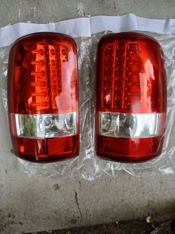 Luces traseras LED para chevy silverado,tahoe,suburban,yukon. 1..(LED)tail lights for chevy silverado ,tahoe,suburban,yukon 1