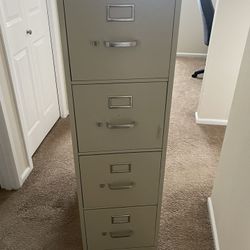 4 drawer file cabinet 