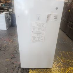 Ge 17.3 Cu Ft Upright Freezer 