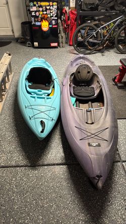Two Sit-In Kayaks – Blade & Quest