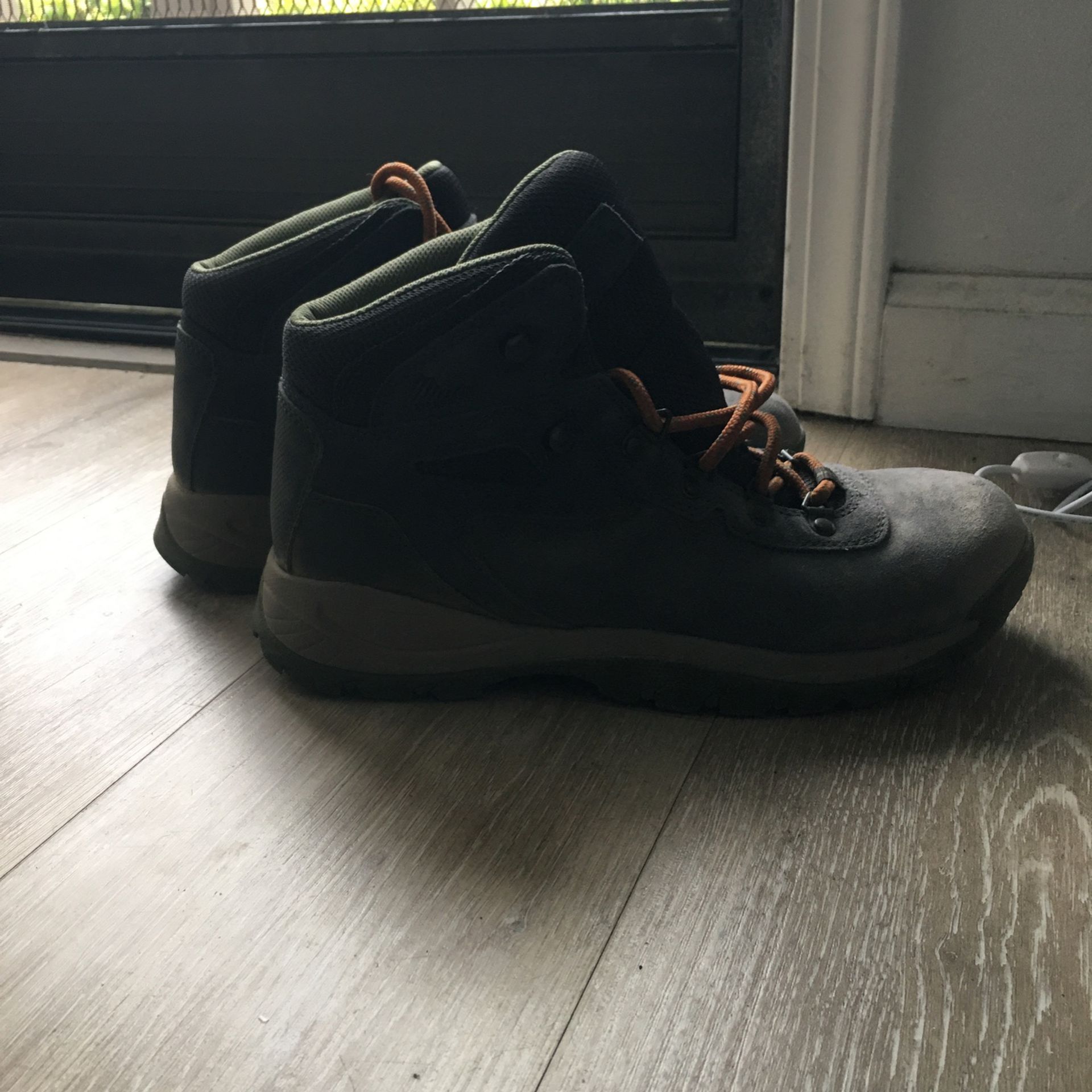 FREE - Women’s Columbia Hiking Boots Size 10.5