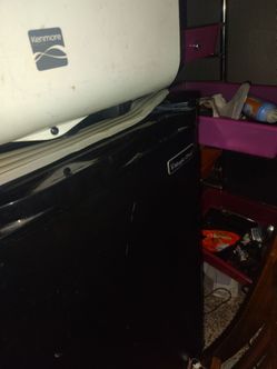 Mini fridge $40
