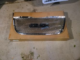 GMC YUKON DENALI GRILLE