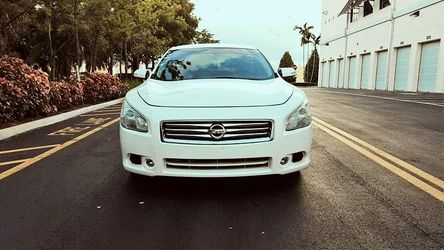 PowerLocks2010 Nissan Maxima