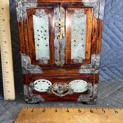 Beautiful Chinese Jewelry Chest With Jade Inserts 