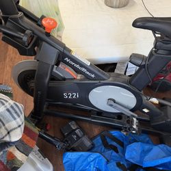 Nordictrack: S22i Commercial Studio