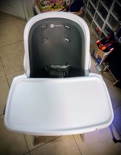 4moms High Chair – Modern High Chair w/ Tray – Excellent Condition