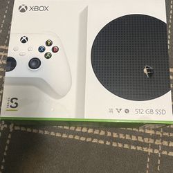 Xbox Series S - NEW IN BOX