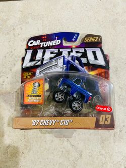 Hot Wheels / CT Chevy Lifted Truck