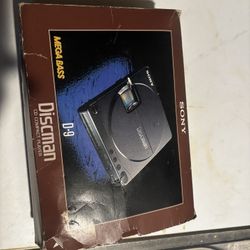 Sony Discman D-9 Cd Player 