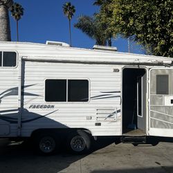 2007 American Freedom Toy Hauler