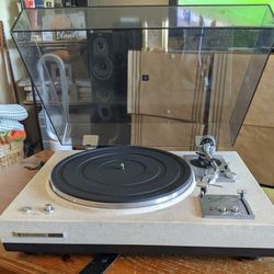 Kenwood Turntable