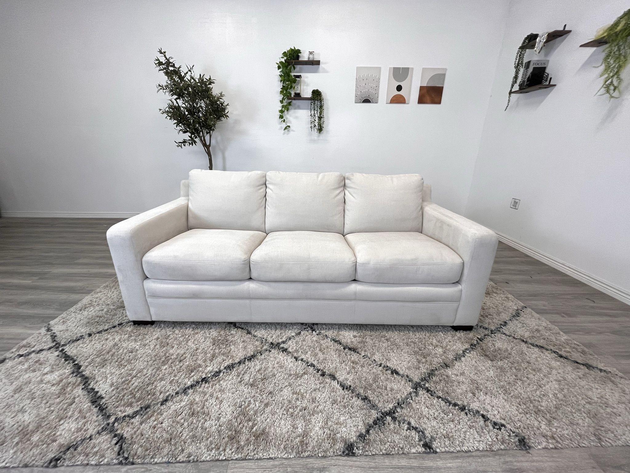 White Couch Pull Out Bed - Free Delivery