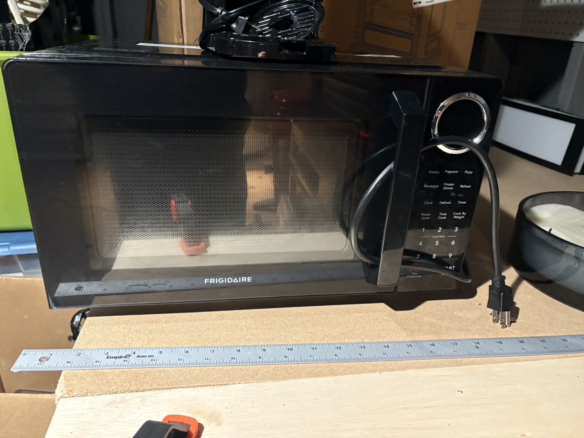 Frigidaire Microwave 