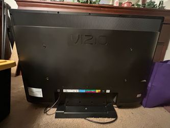VIZO TV Model: vw37l hdtv40a