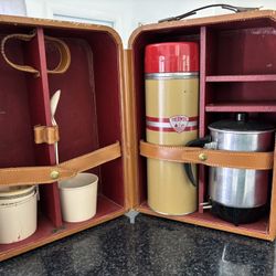 Vintage Leather Picknic  Case