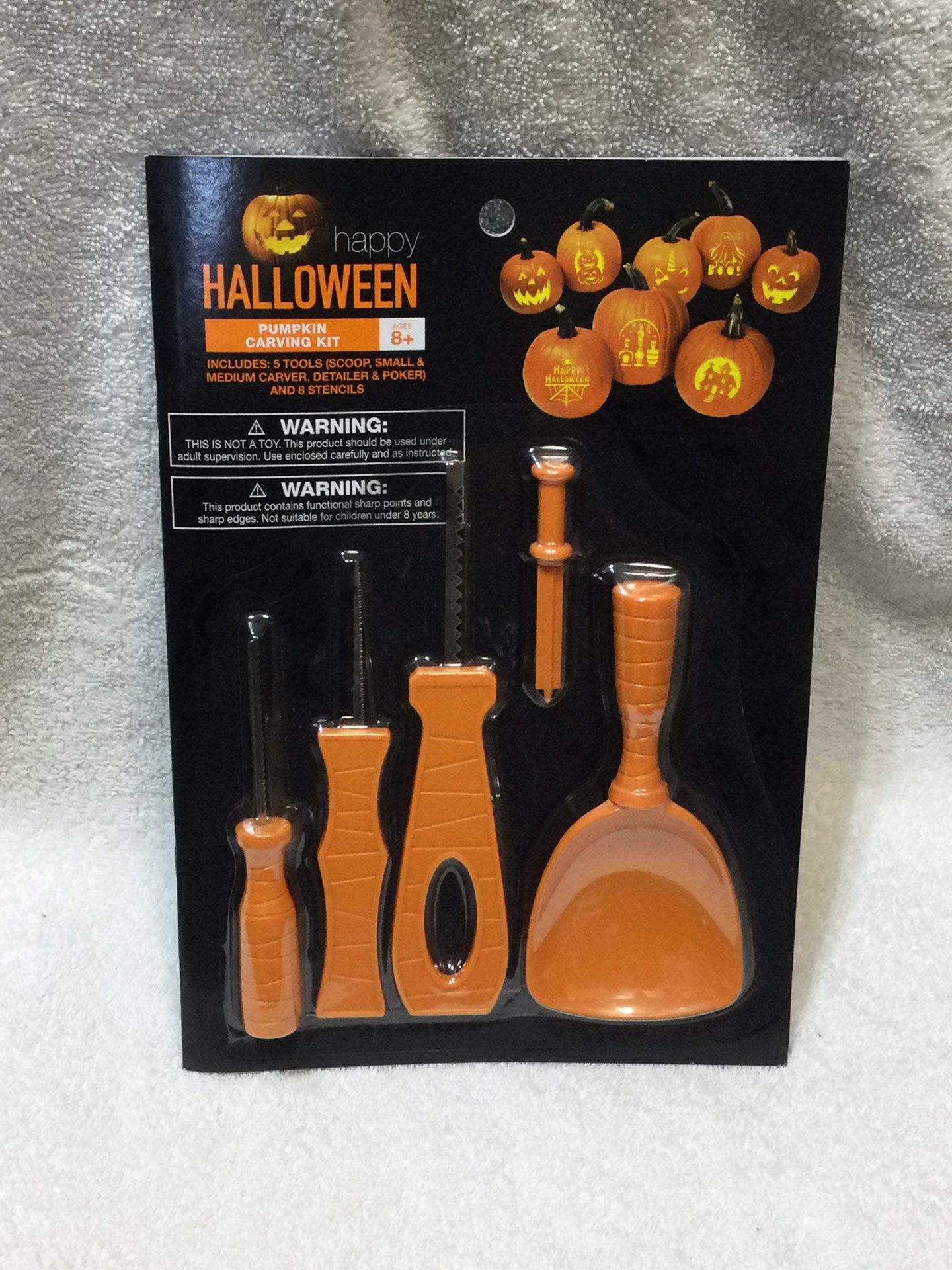New Happy Halloween PUMPKIN CARVING KIT, includes 5 Carving Tools and 8 Stencils