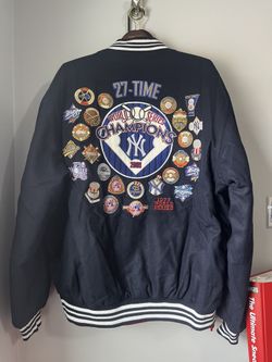 Nike New York Yankees winter jacket for Sale in Dallas, TX - OfferUp