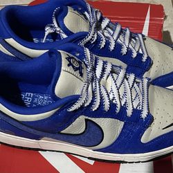 Nike Dunks Low Jackie Robinson Size 9.5 Pick Up Only  willing to negotiate  On Price 
