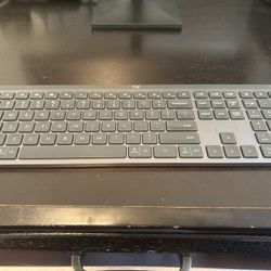 Logo Wireless Keyboard